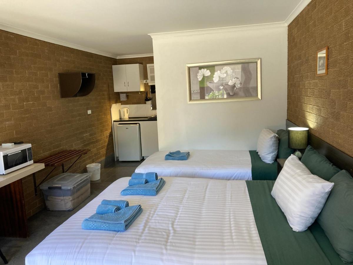 Camellia Motel Narrandera Eksteriør billede