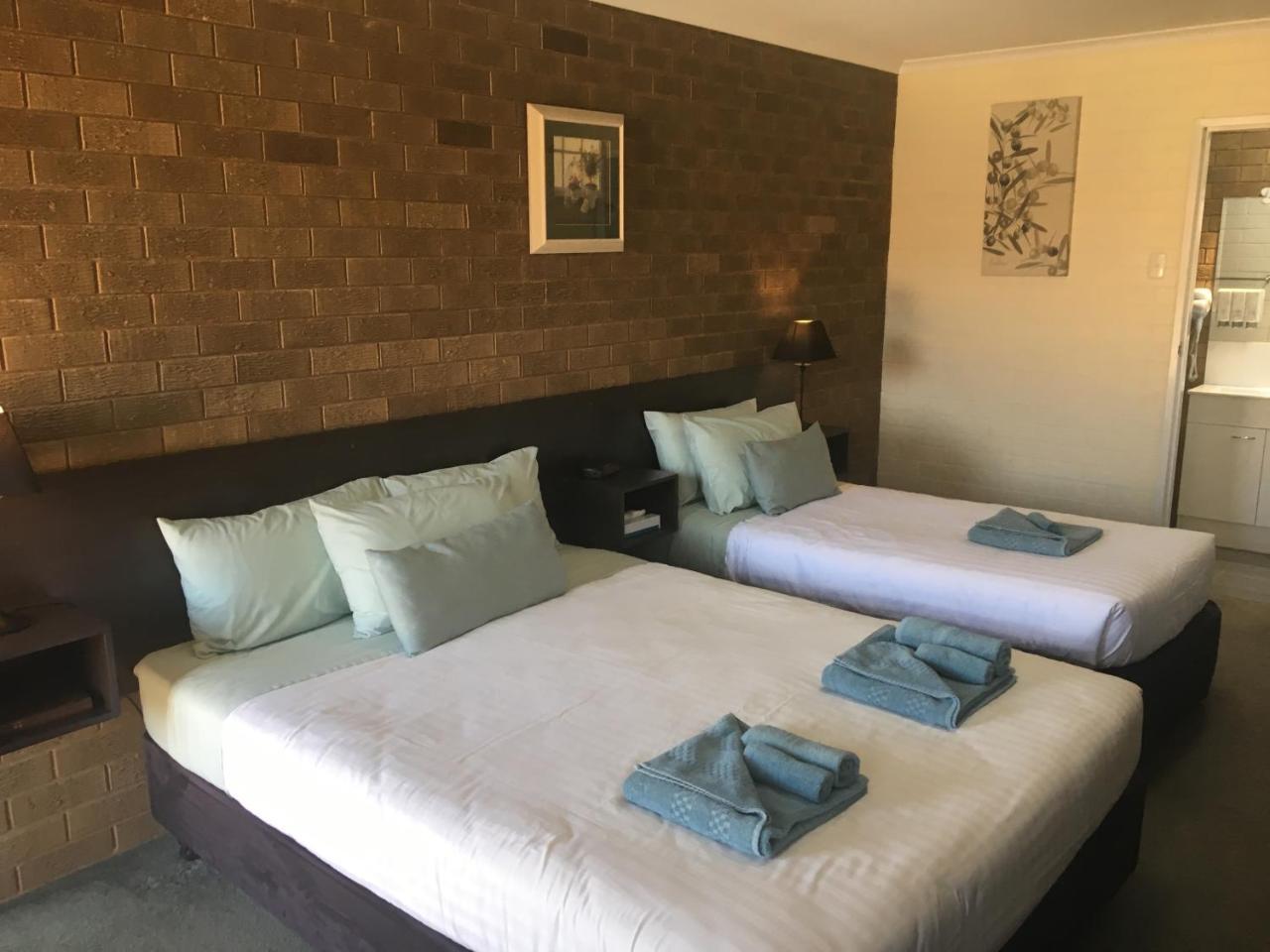Camellia Motel Narrandera Eksteriør billede